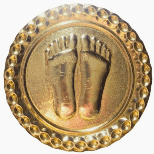 Chamba Thaal with Charan Paduka – Traditional Himachali Metal Handicraft Décor